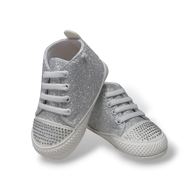 Nehodajuće patike srebro 110, prva obuća vaše bebe dok ne stane na sopstvene nogice